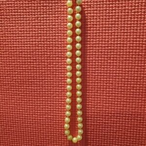 Elegant Yellow Beaded Necklace